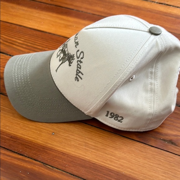 Siegelman Stable hat - Picture 2 of 6